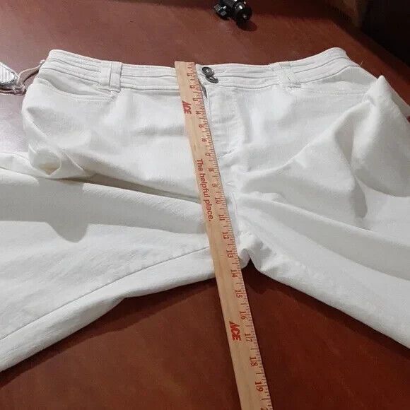 Christopher & Banks size 12 white cropped jeans - Picture 11 of 15